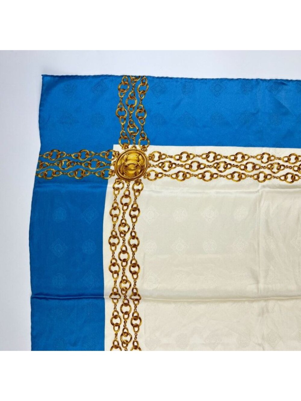 Chanel CC Logo Scarf Silk Multicolor Vintage - Picture 5 of 16